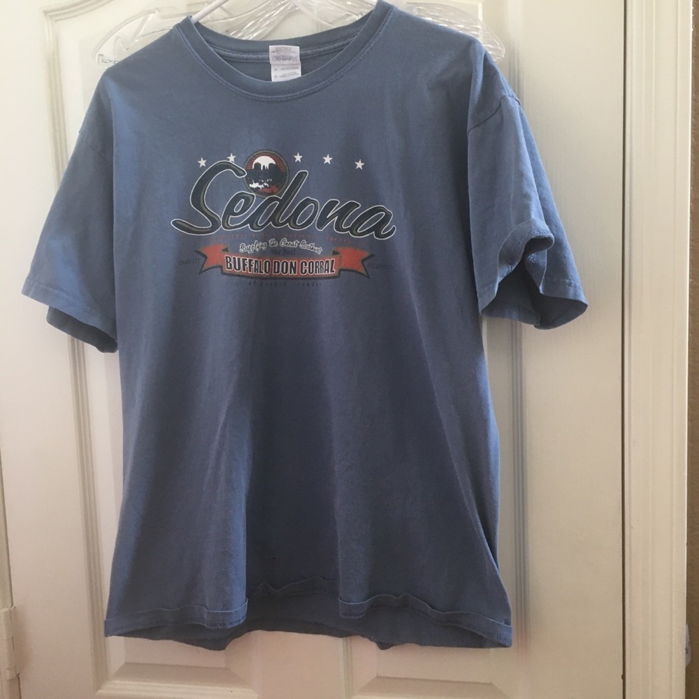 FINAL MARKDOWN Short sleeved Sedona tee large